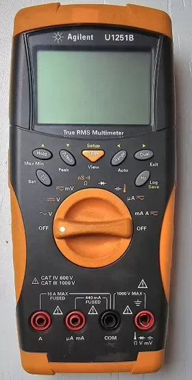 U1251B AGILENT Multimeters