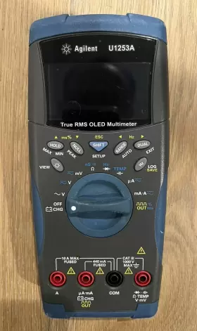 U1253A AGILENT Multimeter Display