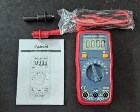 4000-130B ASTROAI Digital Multimeter