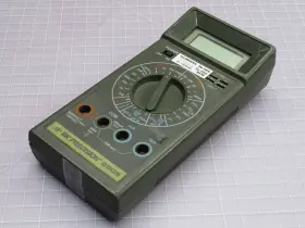 2905 B-K PRECISION Multimeter