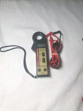 AC30 BECKMAN Circuitmate Digital Clamp Multimeter