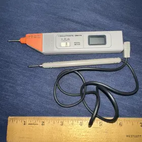 80304302 BECKMAN COULTER Circuitmate Digital Multimeter