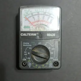 66420 CALTERM Analog Multimeter Cat Handheld Leads