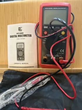 5249443 CE Digital Multimeter Auto