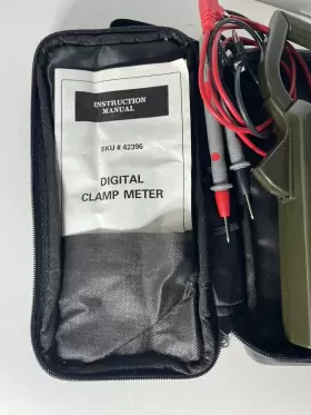04679068 CEN-TECH Digital Clamp Meter #3