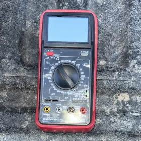 95693 CENTECH Digital Multimeter Cat Ac Voltage
