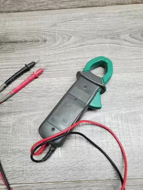 MS2002 COMMERCIAL ELECTRIC Digital Clamp Meter #3