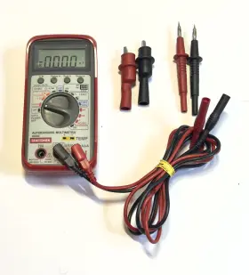 82040 CRAFTSMAN Autoranging Multimeter