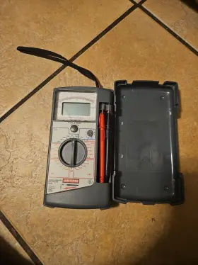 82325 CRAFTSMAN Digital Multimeter