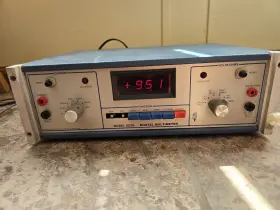 50200 ENERGY CONCEPTS Digital Multimeter Powers