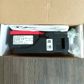 NP1-628AS-M EUCHNER Security Door Lock Box