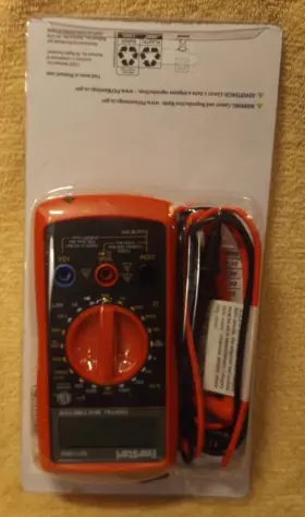 4862 EVERSTART Digital Multimeter Catiii