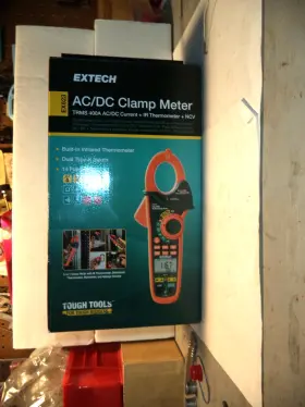 090604521 EXTECH Acdc Clamp Meter Ir Thermometer