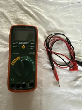 11060773 EXTECH Multimeter