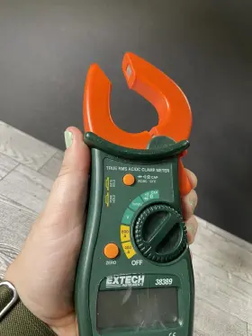 38389 EXTECH Ac Clamp Meter Cat #2