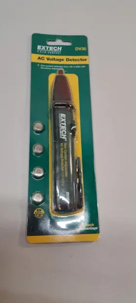 DV30 EXTECH Voltage Detector