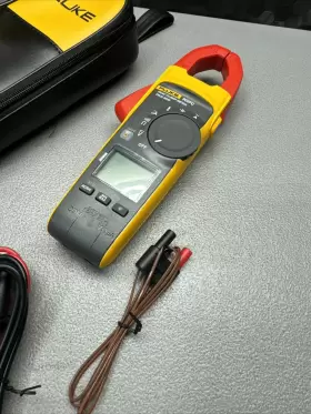 FLUKE-902 FLUKE Hvac Clamp Meter #2