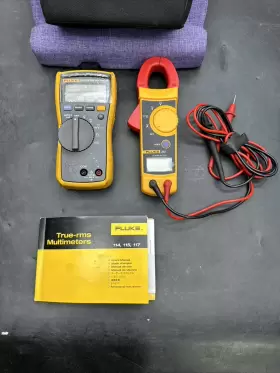 114-322 FLUKE Multimeter Clamp Meter Hvac Ac Voltage Kit #2