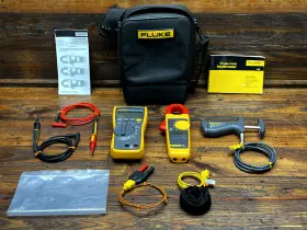 116-323-80PK-8 FLUKE Multimeter Meter Pipe Clamp Bag