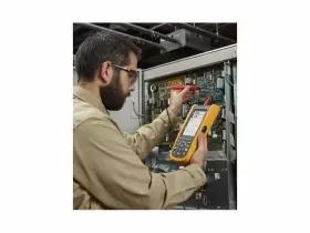 123B-NA-S FLUKE Scopemeter Oscilloscope #3