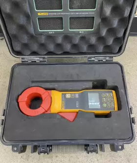 1630-2 FLUKE Earth Clamp Resistance Loop Meter Connect #2