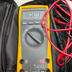 175ESFP FLUKE Digital Multimeter #2