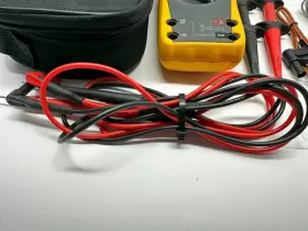 179-EDA2 FLUKE Digital Multimeter Kit #3