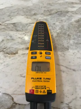 2548117 FLUKE Pro Electrical Tester #3