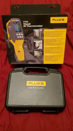 4253599 FLUKE Visual Ir Thermometer Box