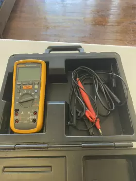4692725 FLUKE Insulation Multimeter