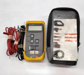 5.142.221 FLUKE Multimeter
