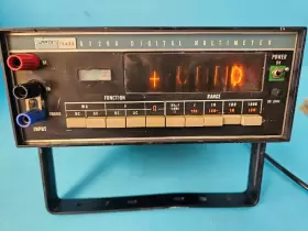 8120A FLUKE Digital Multimeter General Specifications Pixie #2