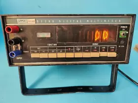 8120A FLUKE Digital Multimeter General Specifications Pixie #3