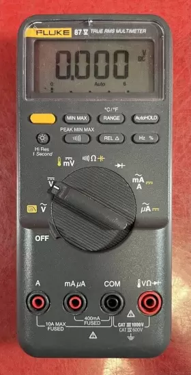 889101 FLUKE Multimeter