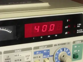 8921A FLUKE Voltmeter Digital Display Ac Volts #2