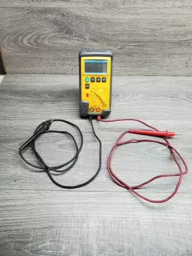DL319 FLUKE Digital Multimeter Di Log