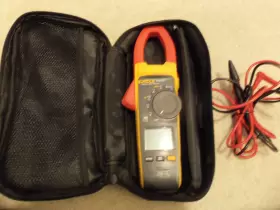 FLUKE-374FC FLUKE Ac Clamp Meter Wireless Connect