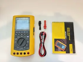 FLUKE-867B FLUKE Graphical Multimeter Leads Manuals