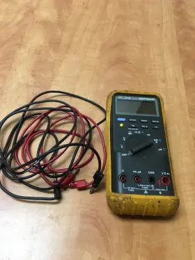 J39200 FLUKE Kent Moore Digital Multimeter