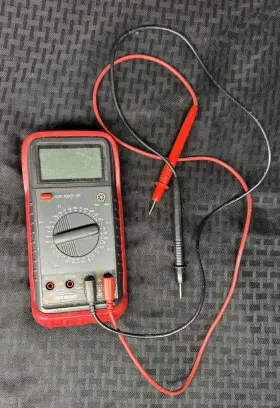GDT-292A GARDNER BENDER Gb Digital Multimeter Cas
