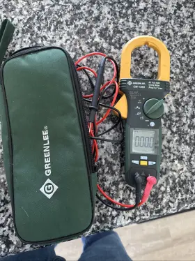 223270854 GREENLEE Digital Multimeter Tester