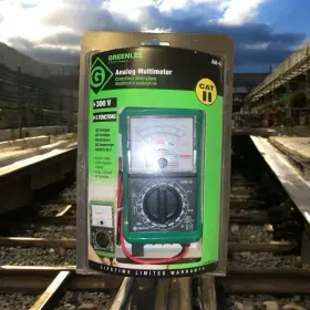 AM-6 GREENLEE Cat Analog Multimeter