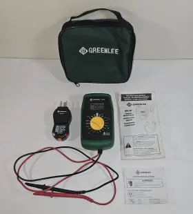 DM-20 GREENLEE Digital Multimeter Outlet Circuit Tester