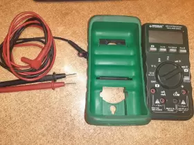 DM-510 GREENLEE Multimeter