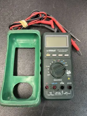 DM-810 GREENLEE Multimeter