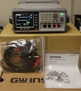 GBM-3300 GW INSTEK Battery Meter Leads Box
