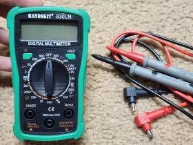 830LN HANDSKIT Digital Multimeter Leads #2