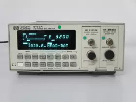 8153A HEWLETT-PACKARD Lightwave Multimeter