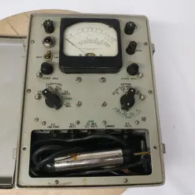 AN-USN-34 HICKOK Military Multimeter #2