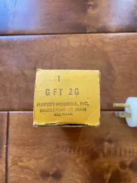 GFT2G HUBBELL WIRING DEVICE-KELLEMS Nos Receptacle Fault #2